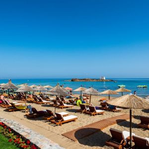 High Beach Resort