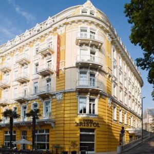 Hotel Bristol