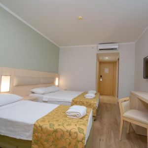 Hotel White Liliyum