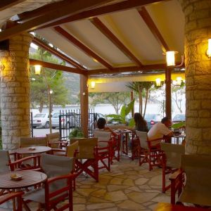 Hotel Rouda Bay