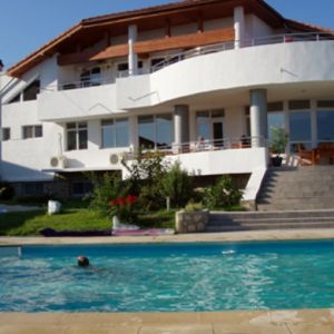 HOTEL EGRETA
