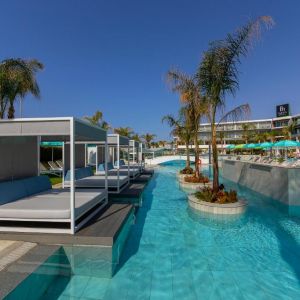 Hotel Faros