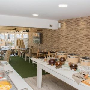 Hotel Yianna Caravel