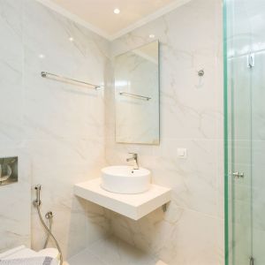 Eltina Hotel