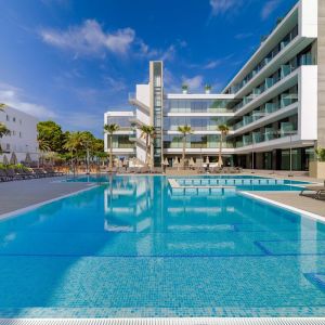 H10 Casa Del Mar