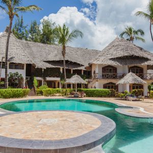 Hotel AHG Waridi Beach Resort and SPA