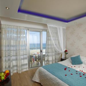 Hotel Lordos Beach