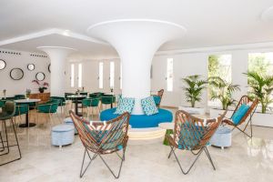 Hotel Tora