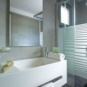 Coriva Beach Hotel