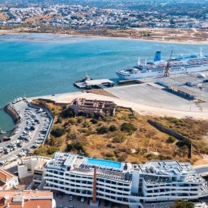 Jupiter Marina Hotel