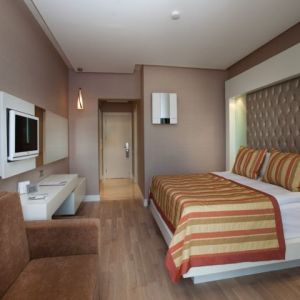 Hotel Voyage Torba