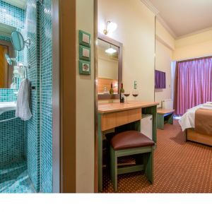 Phoenix Hotel
