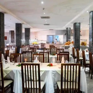 Houda Yasmine Hammamet