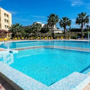 Houda Yasmine Hammamet