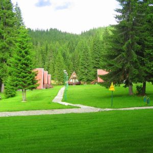 Malina Holiday Village