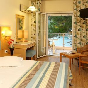 Hotel Akrotiri Beach