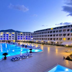 Hotel Daima Biz Resort