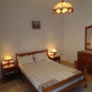 Antique The Hotel