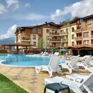 Green Wood Hotel and Spa
