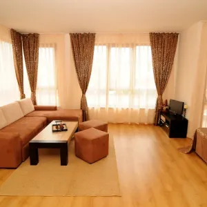 Green Wood Hotel and Spa