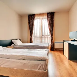 Green Wood Hotel and Spa