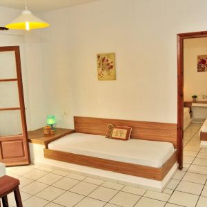 Cleopatra Apartments