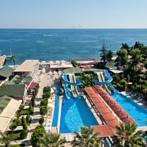 Hotel Armas Beach