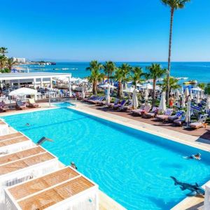 Hotel Silver Sands Beach