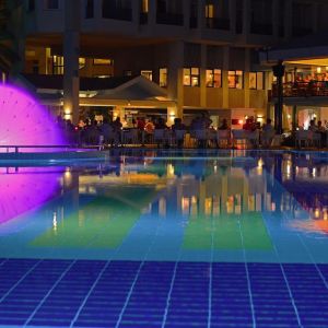 Hotel Queens Park le Jardin