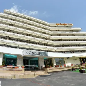 Hotel Condor
