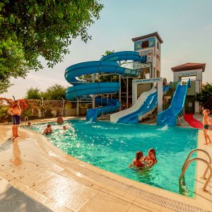 Hotel Sural Resort
