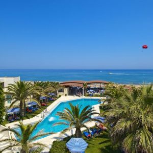 Hotel Eva Bay