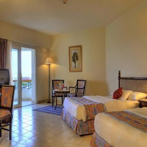 Hotel Aurora Oriental Resort