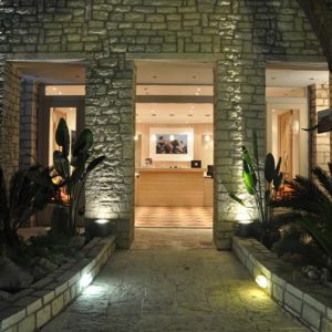 Hotel Rouda Bay