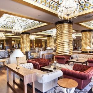 Hotel Royal Holiday Palace
