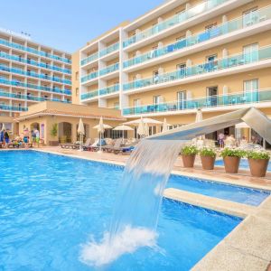 Hotel Fergus Maripins