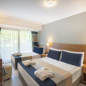 Hotel Master Family Club