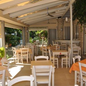 Hotel Rouda Bay