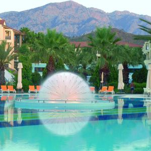 Hotel Queens Park le Jardin