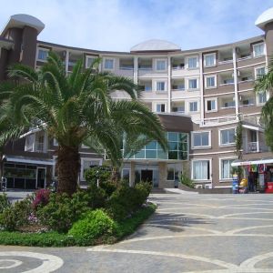 Hotel Holiday Point and Spa