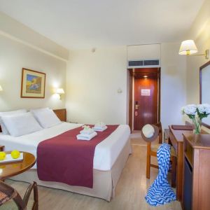 Hotel Kapetanios Odyssia