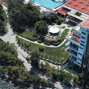 HOTEL MARES DOLPHIN PARK AND SPA