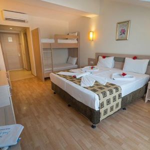 Side Breeze Hotel