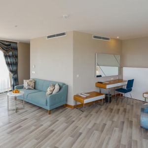 Xoria Deluxe Hotel