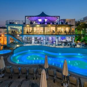 Tasia Maris Oasis Hotel