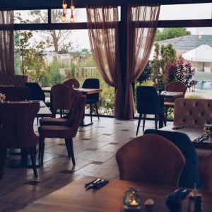Apolonia Resort
