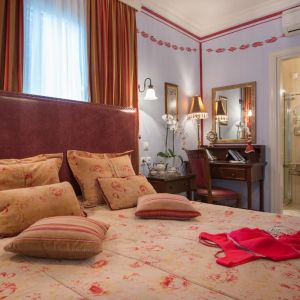 Hotel Enavlion
