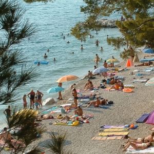 Apartamente Private Duga