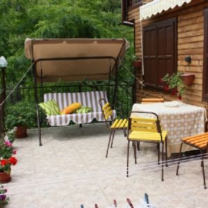 Pensiunea Vila Florilor