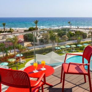 Hotel Faros